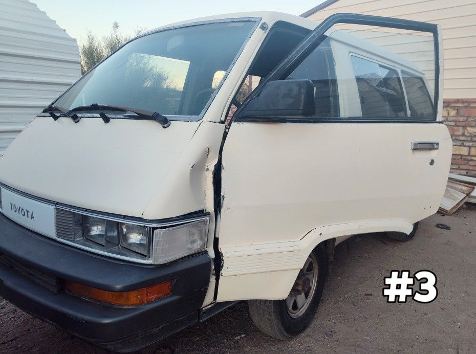3 TOYOTA MINIVANS!!! for Sale in Phoenix, AZ OfferUp