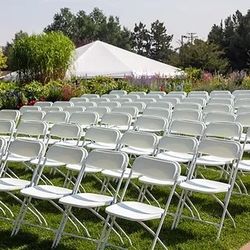 White Party Folding Chair Easy Event Folding Chair for Events & Parties, Indoors or Outdoors Sillas Para Fiesta Mesas Blanco Weight Capacity 650lb