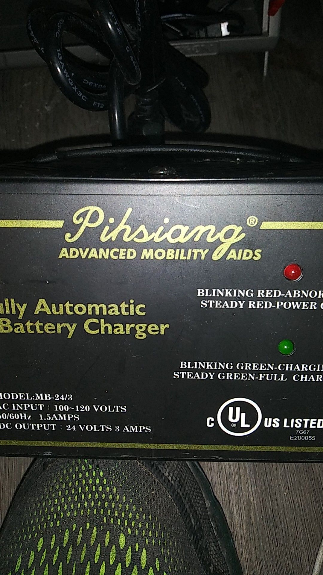 Pihsiang fully automatic battery charger 24v 3a