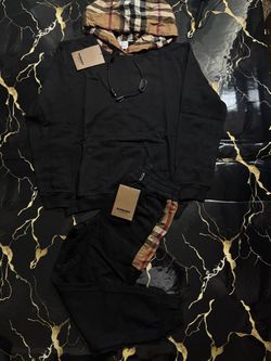 Burberry set size M