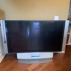 Large Screen Stoney TV 