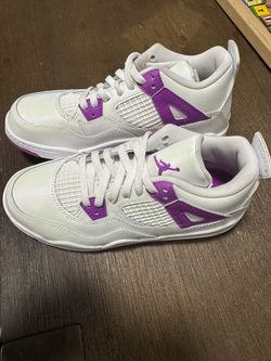 Air Jordan 4 Hyper Violet