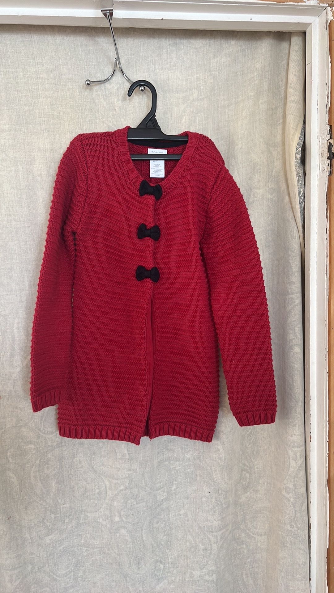 TAHARI Red Sweater