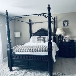 Beautiful Bedroom Set (Britannia Rose) 