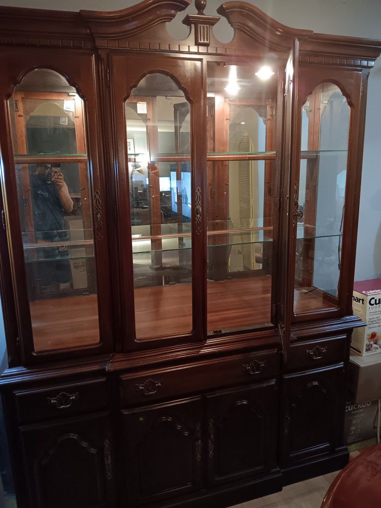 Antique Cherry Wood CHINA HUTCH and Matching dining Table. Plus 4 Matching  chairs for Sale in Monterey Park, CA - OfferUp