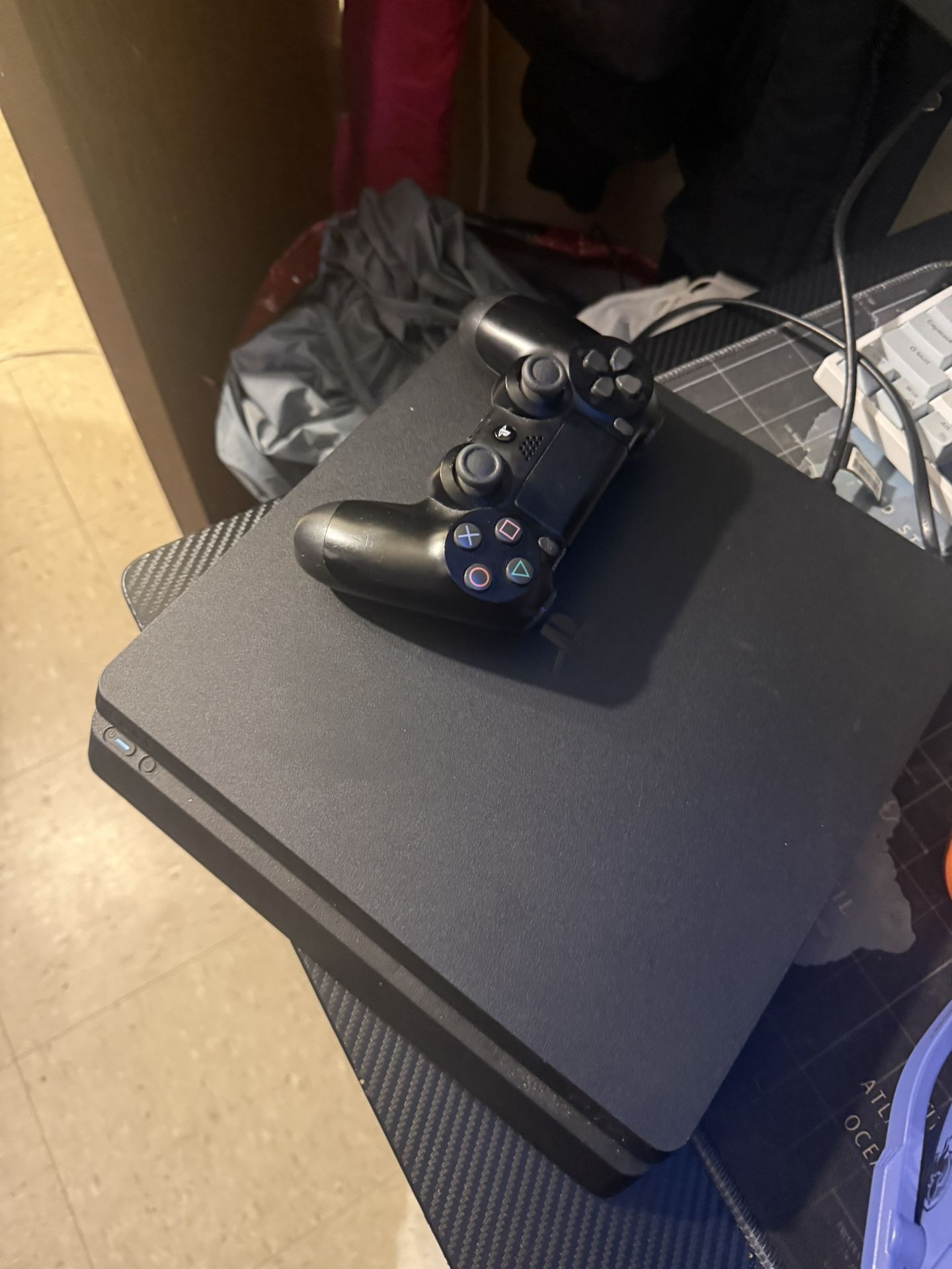 PS4 1TB