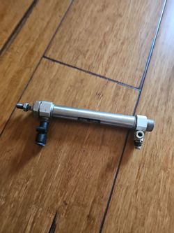 SMC CDM2B20-100 Double Action Pneumatic Air Cylinder