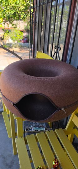 High quality cat bed/house,