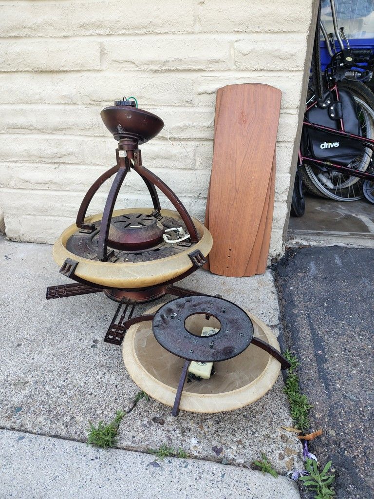 Ceiling Fan With Remote Control
