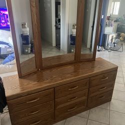 9-Drawer Oak Dresser w/ Trifold Mirror – 72”