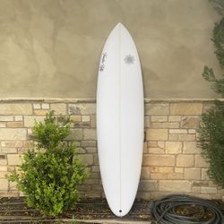 Surfboard Mid Length Surf Board 7’2”