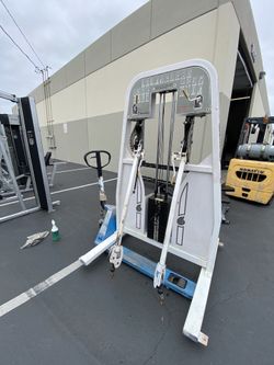 Nautilus Free motion machine