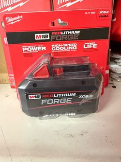 Milwaukee M18 18-Volt Lithium-Ion HIGH OUTPUT XC 8.0 Ah Battery