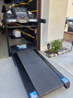 XTERRA Treadmill