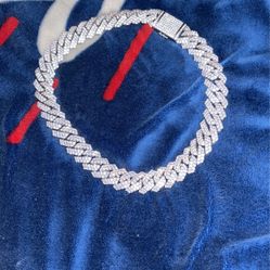 Guu Shop 20mm Cuban Link 