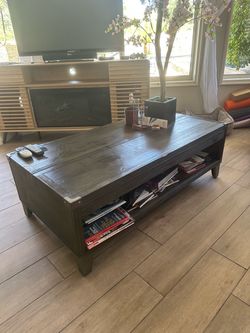 Coffee table and end tables