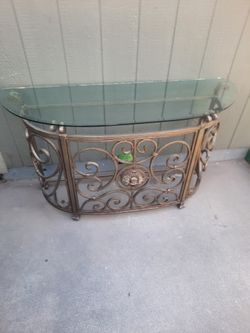 Mesa de Metal Y Vidrio 