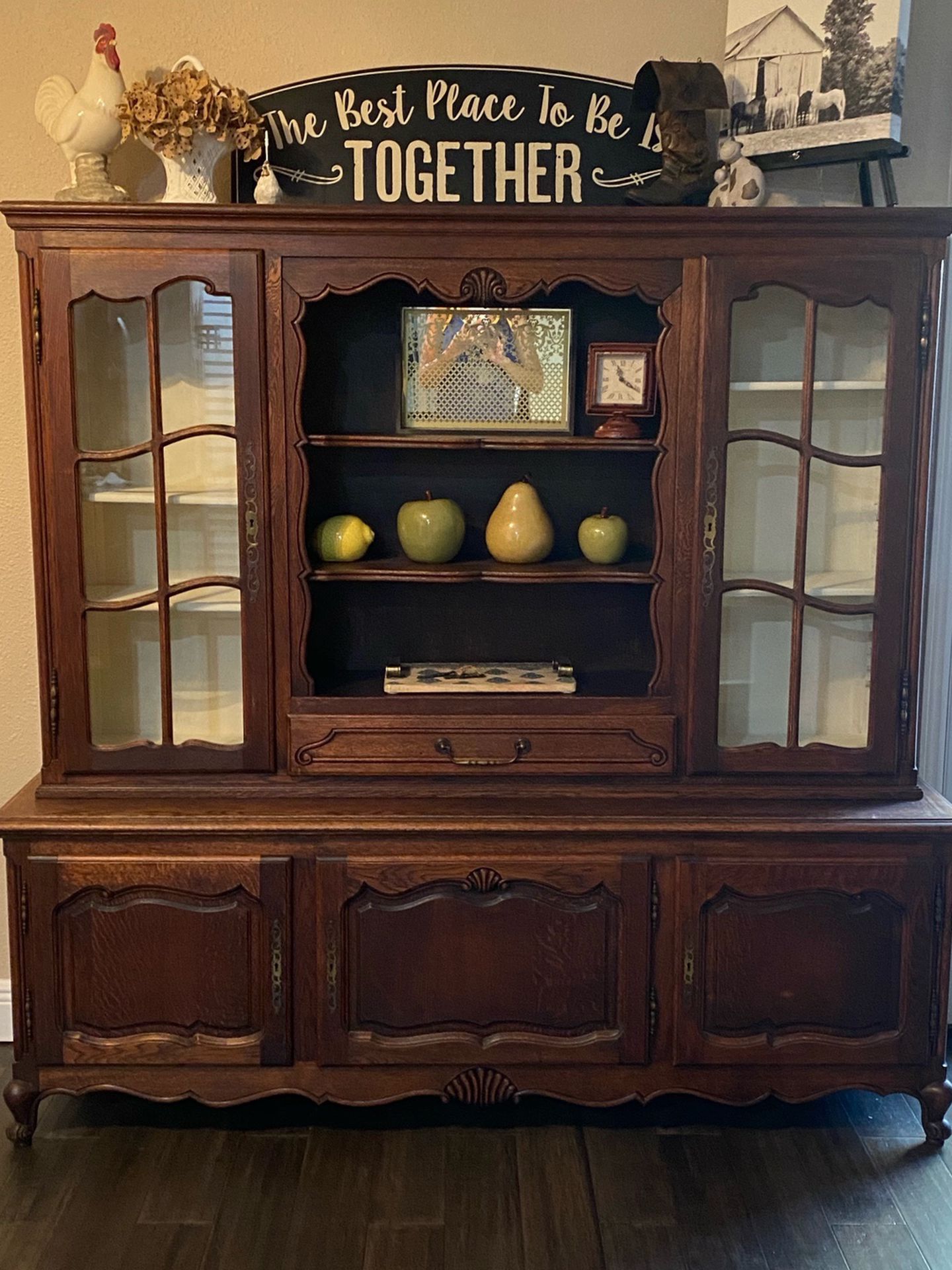 China Cabinet Good Condition 300 Obo