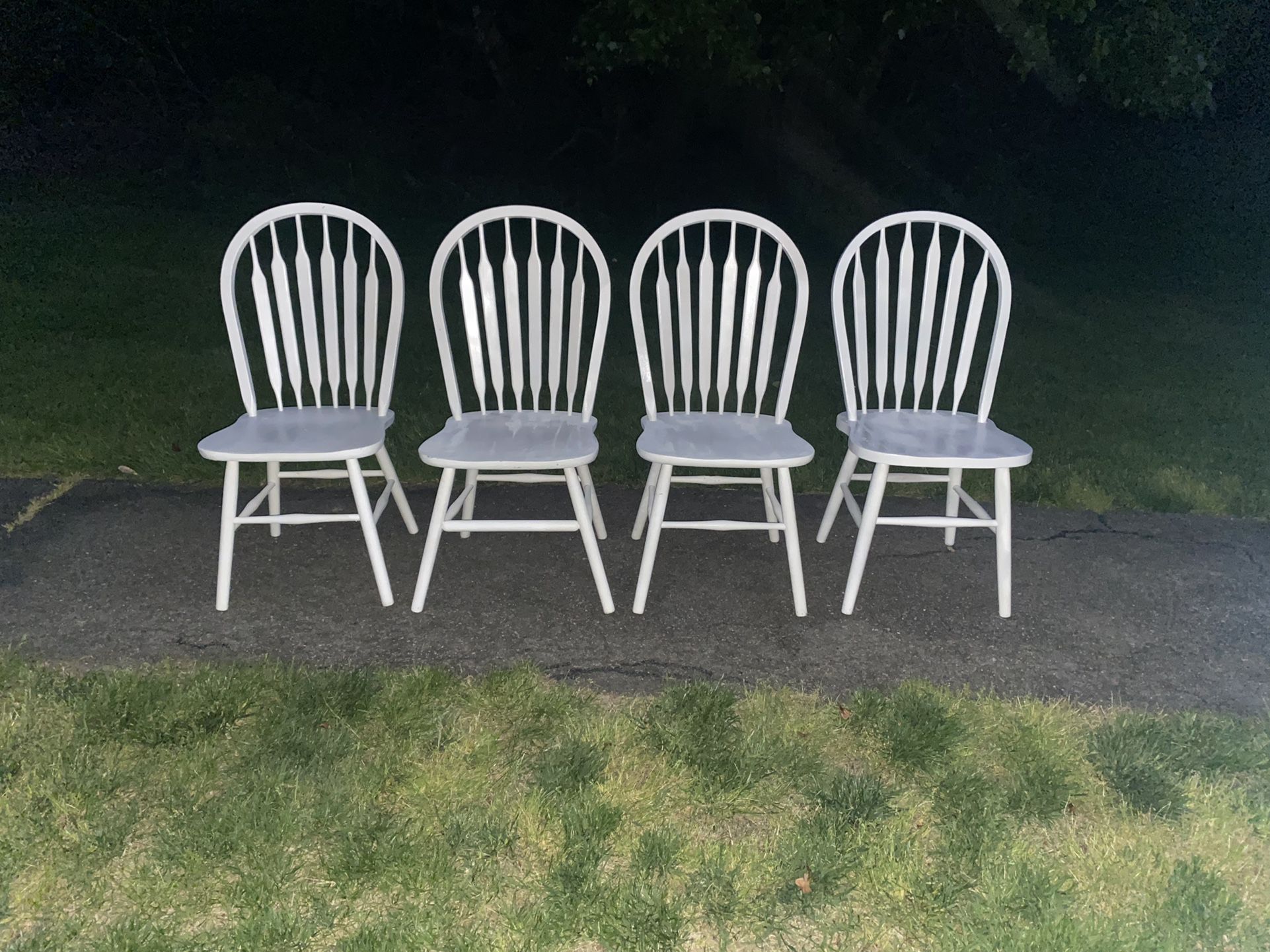 Four White Wooden Kitchen Chairs Windsor Dining room Chairs 