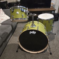 Pdp Concept Maple Satin Olive