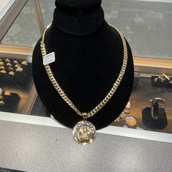 Gold Chain And Pendant 
