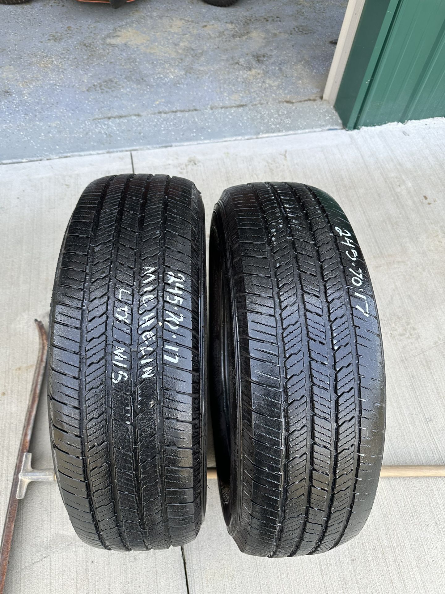 2 TIRES 245/70R17 GREAT TREAD MICHELIN LTX M/S RETAILS $463 SELLING ONLY $200 FOR THE PAIR