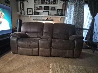 Double recliner sofa