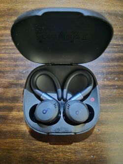 Soundcore Sport X20. Bluetooth earbuds.