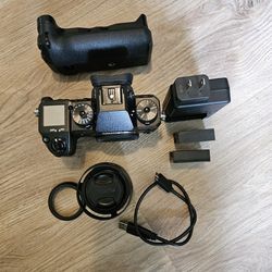 Fujifilm Xh1 Camera And Lens 