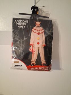 Holloween costume Twisty the Clown