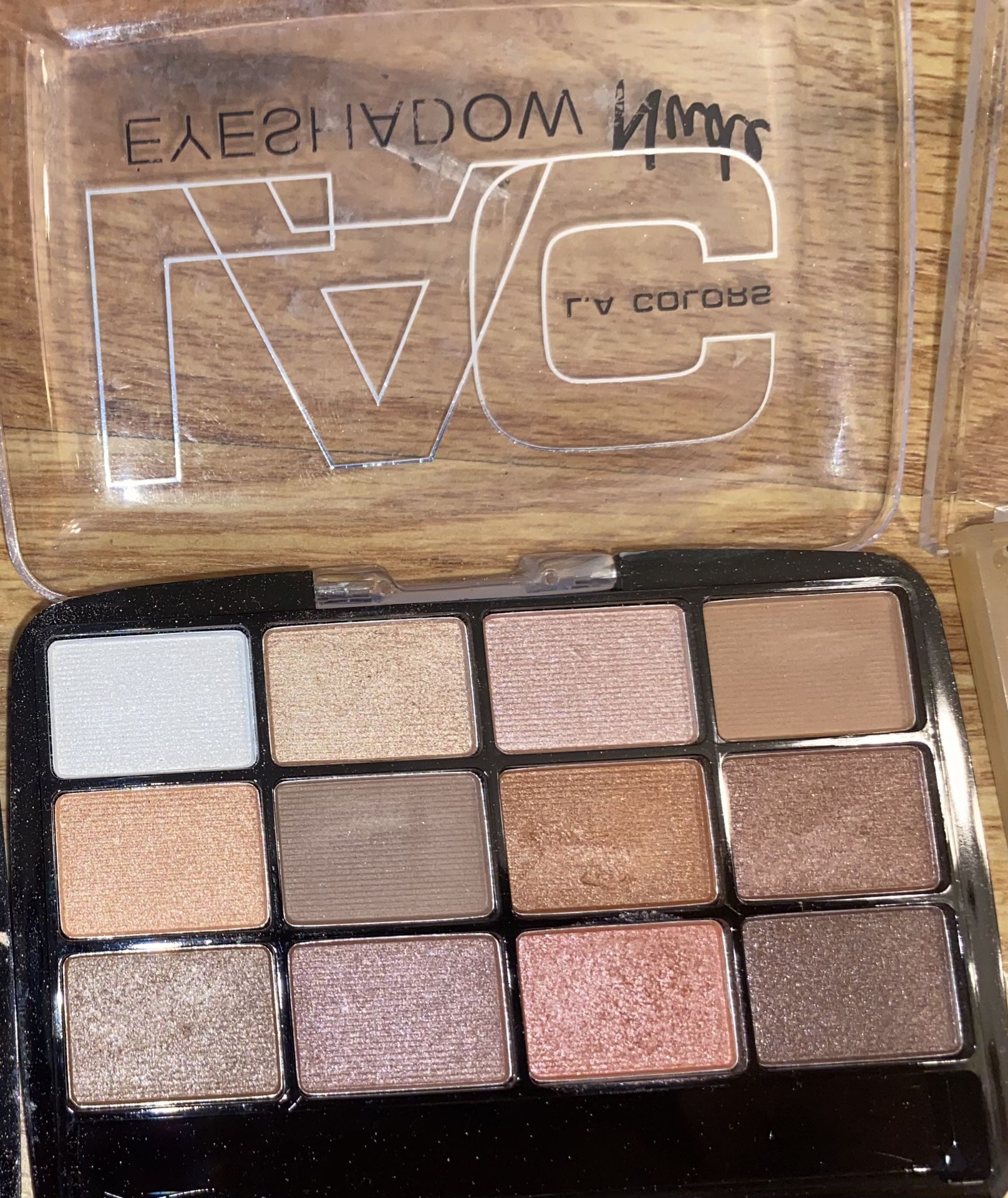 Eyeshadow