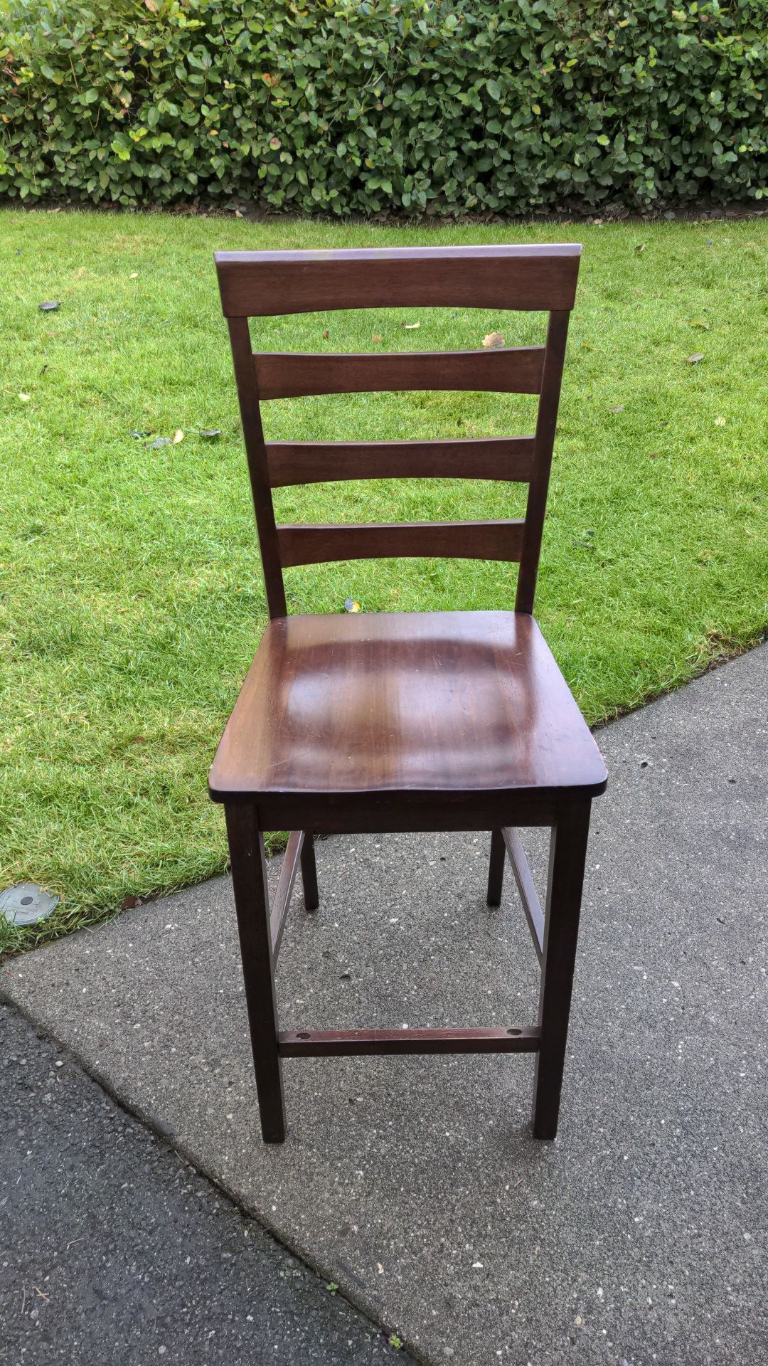 Wooden bar stool tall chair
