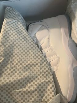 Jordan 11 Legend Blue size 10