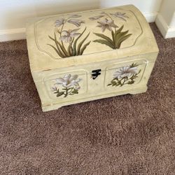 Vintage Trunk