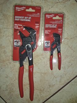 Milwaukee two Quickest set up easy fastening 10" and 5"