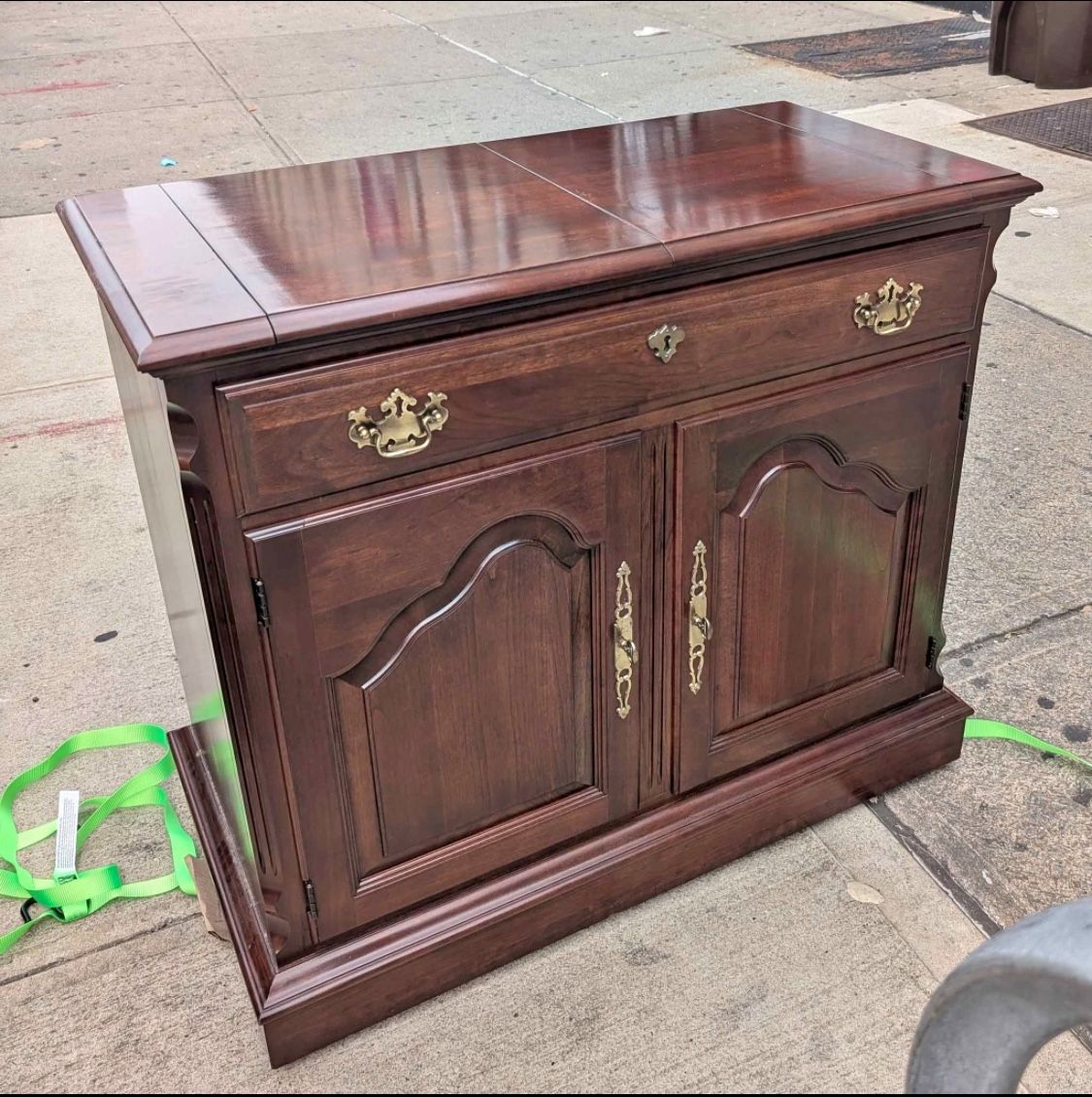 Solid Oak Flip Top Buffet Credenza Media Console