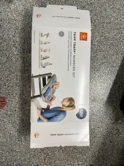 New Tripp Trapp Newborn Set Attachment