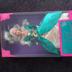 Royal Enchantment Barbie 1995