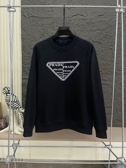 Prada Men’s Hoodie 2026 New
