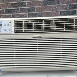10,000 BTU Arctic King Cool Window A/C