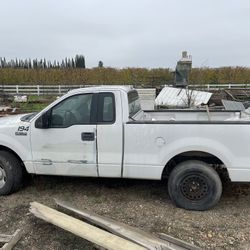 2005 Ford  F - 150 Parts Truck 
