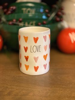 Rae Dunn love candle