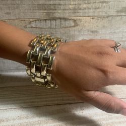 Vintage Chunky Bracelet Costume Jewelry Good Tone 