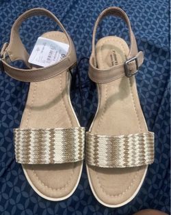 St. John’s bay size 8 brand new