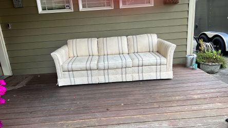 Sofa/ Couch  Great Condition!