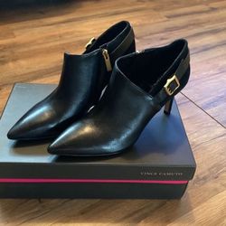 New! Vince Camuto Women’s Kreitha Pointed Toe Buckled Dress Booties Size 9