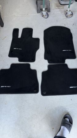 Mercedes Rugs