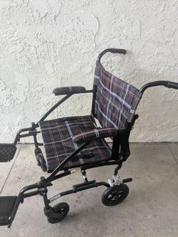 Folding Transport Wheelchair with Plaid Seat