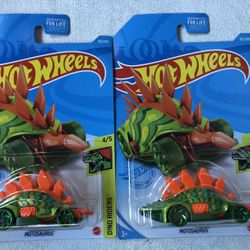 2 Motosaurus Treasure Hunt