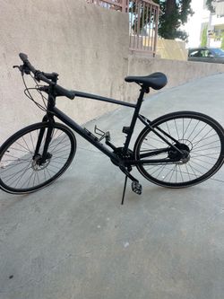Black Shimano Sirius Bike (Seat needs repair)
